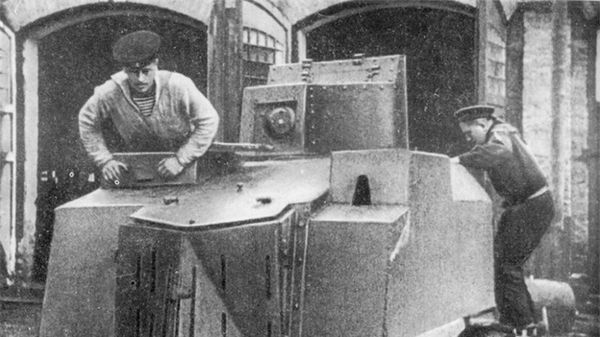 Эрзац-танк НИ (На испуг). Одесса, осень 1941 года