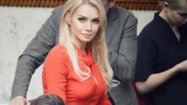 Ирина Аллахвердиева Ирина Аллахвердиева