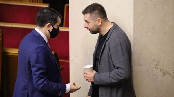 Арахамия и Разумков