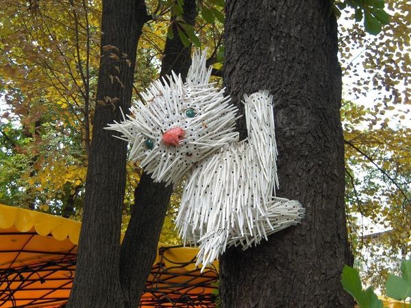 Кот из одноразовых вилок Киев Кот из одноразовых вилок Киев