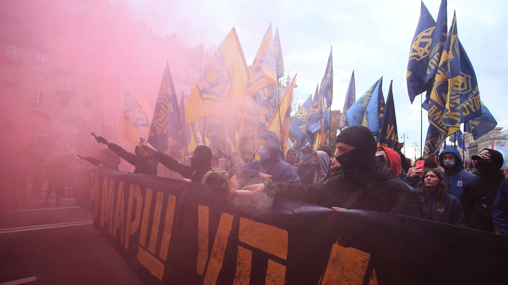 Марш националистов в честь Дня защитника Украины Марш националистов в честь Дня защитника Украины - РИА Новости, 1920, 04.10.2024