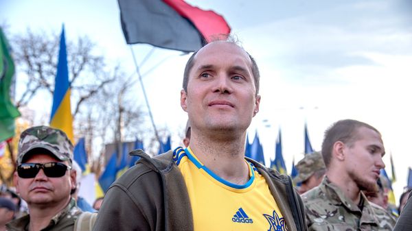 Юрий Бутусов