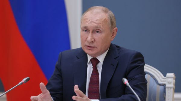 Президент РФ В. Путин принял участие в форуме Россия зовет! Президент РФ В. Путин принял участие в форуме Россия зовет!
