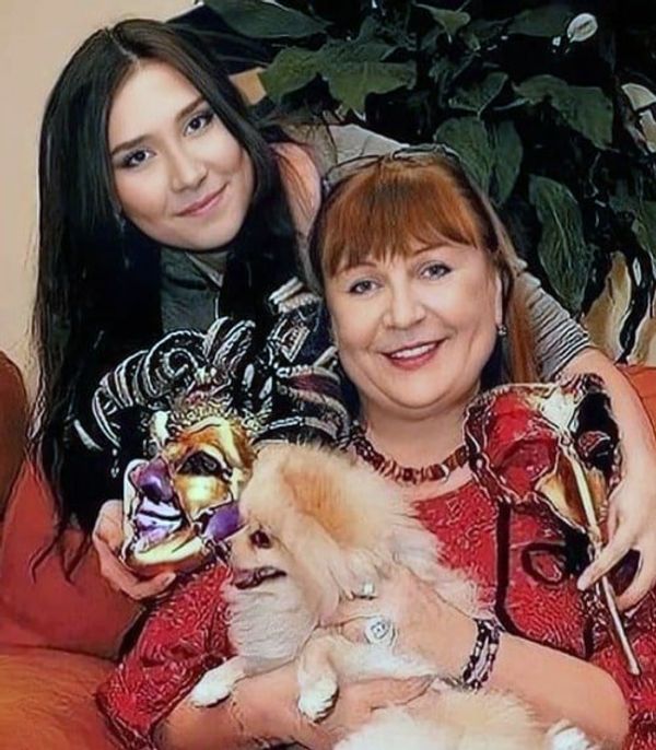 Татьяна Кравченко с дочерью Анной Татьяна Кравченко с дочерью Анной