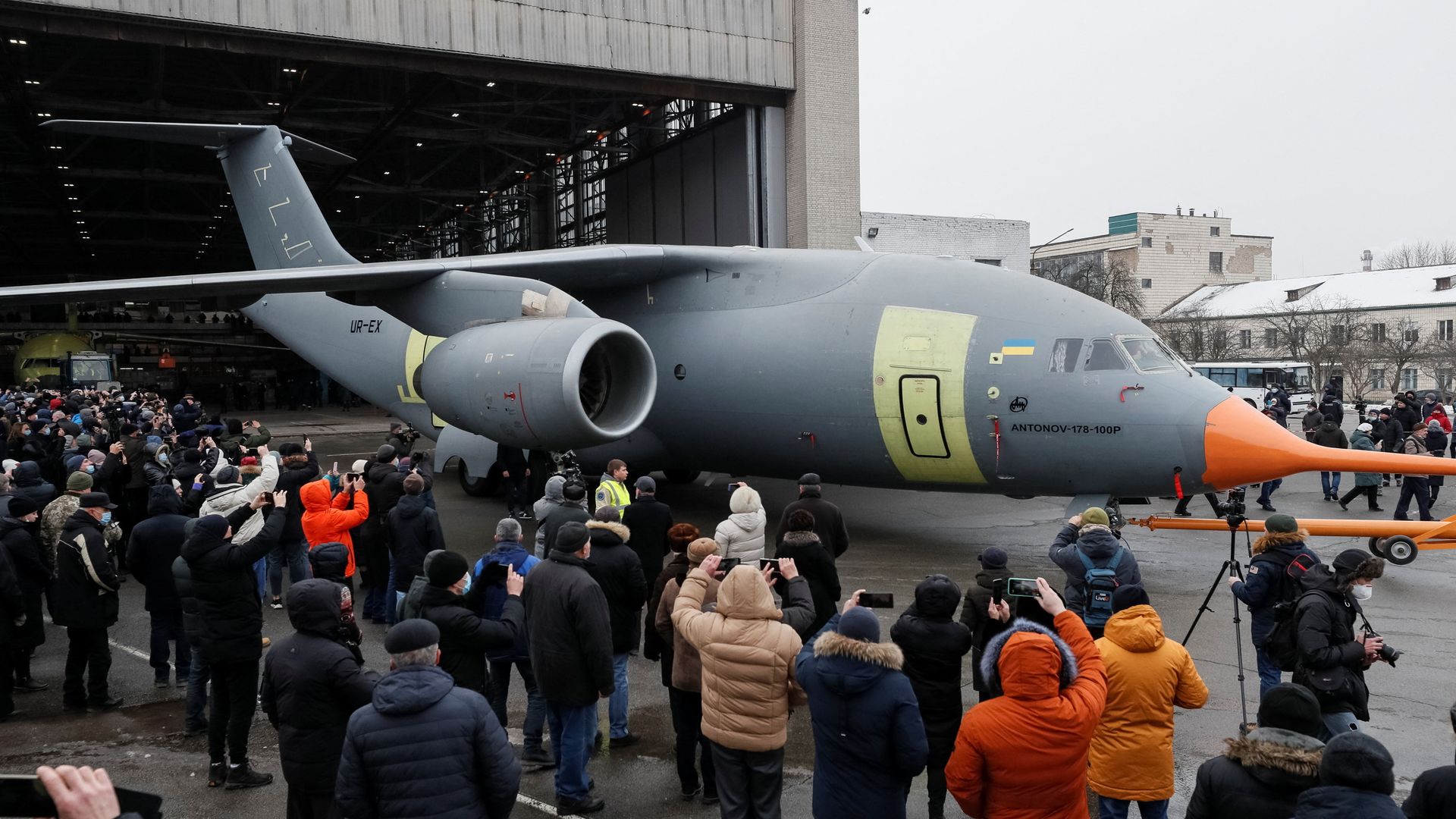 первый серийный самолет Ан-178 - РИА Новости, 1920, 06.01.2022