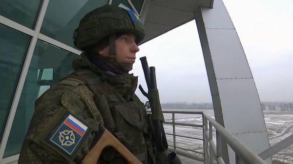Охрана аэропорта Алматы российским миротворческим контингентом КМС ОДКБ