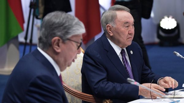 Президент РФ В. Путин принимает участие в заседании Высшего Евразийского экономического совета