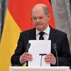 Президент РФ В. Путин встретился с канцлером ФРГ О. Шольцем