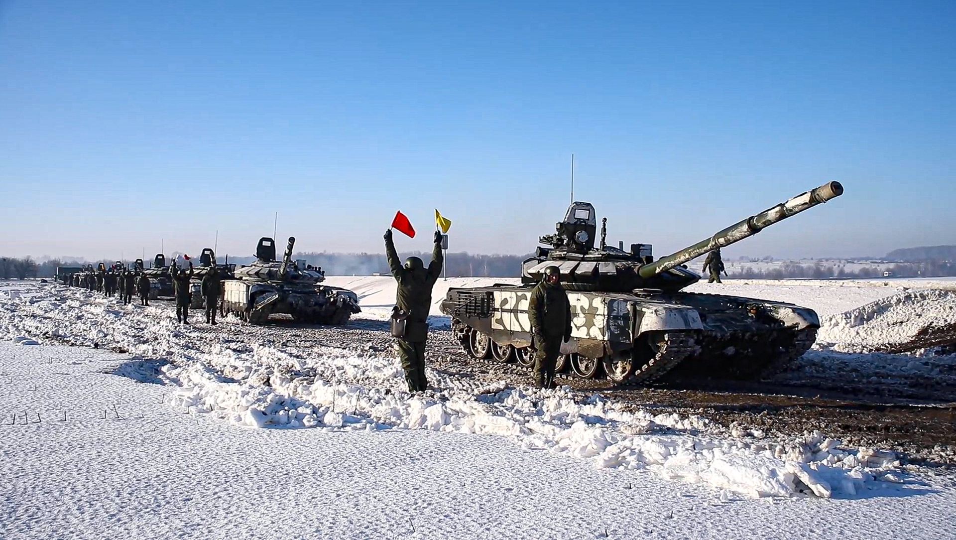 15 февраля 2022 г., танки российской армии готовы вернуться на свою постоянную базу после совместных учений России и Белоруссии Союзная решимость-2022 - РИА Новости, 1920, 16.02.2022