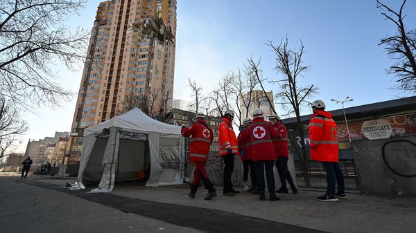 Киев многоэтажка попадание