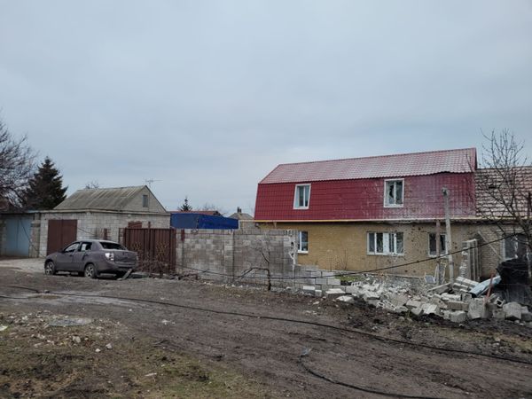 Обстрел Донецка ВСУ автомобиль дом Обстрел Донецка ВСУ автомобиль дом