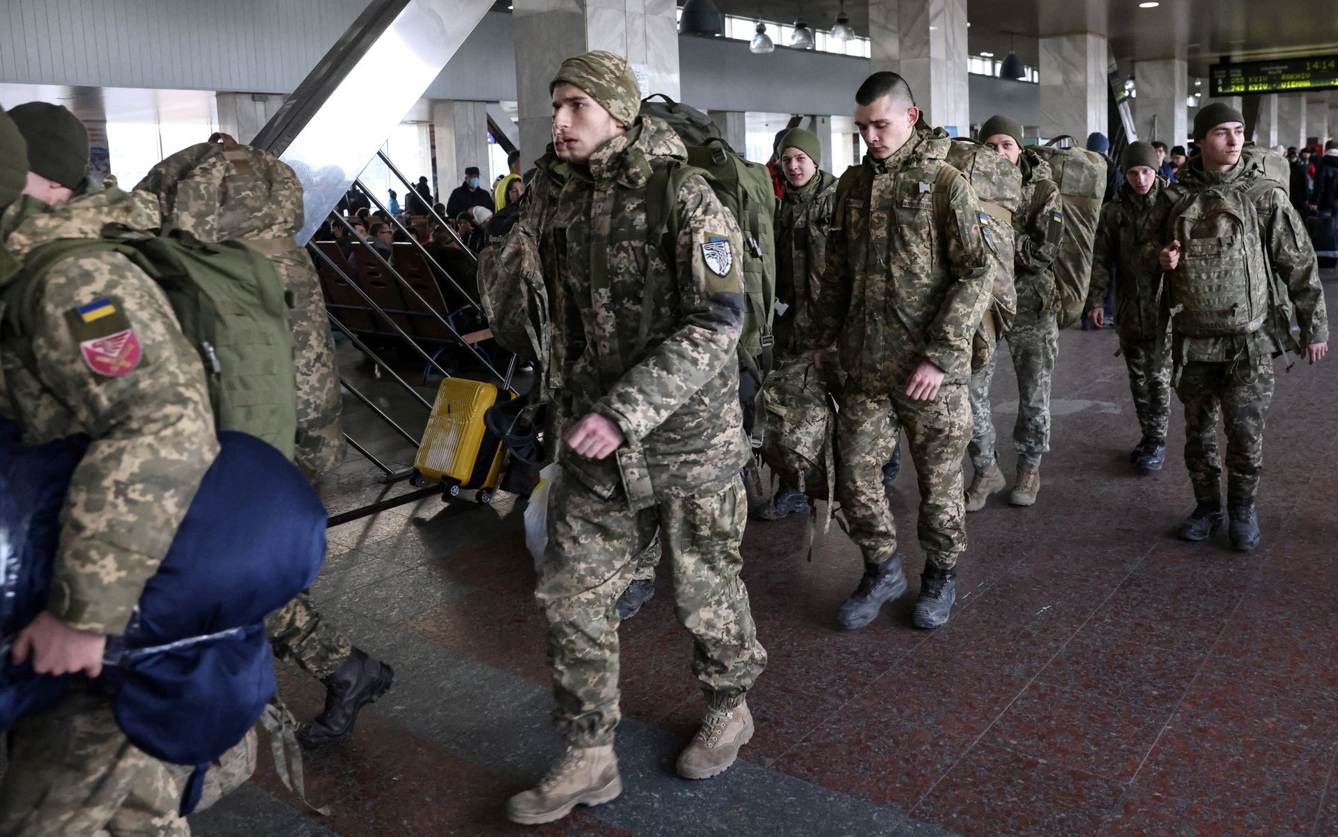 Киев ВСУ призывники солдаты Украина Киев ВСУ призывники солдаты Украина - РИА Новости, 1920, 09.03.2022