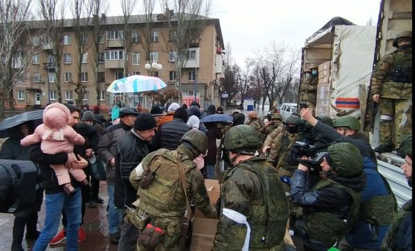 Из Крыма в украинский Мелитополь доставлено 110 тонн гуманитарной помощи населению