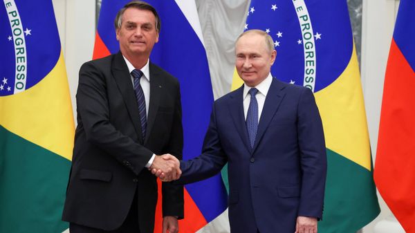 Встреча президентов России и Бразилии В. Путина и Ж. Болсонару Встреча президентов России и Бразилии В. Путина и Ж. Болсонару