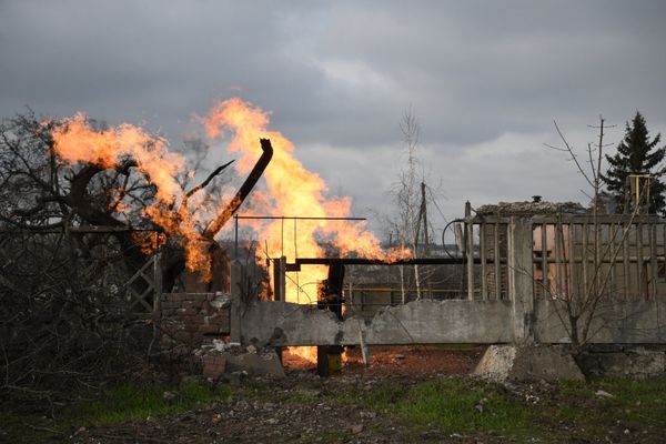 Войска ДНР взяли под контроль Волноваху Войска ДНР взяли под контроль Волноваху
