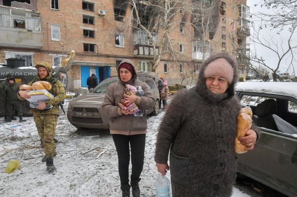 Войска ДНР взяли под контроль Волноваху Войска ДНР взяли под контроль Волноваху