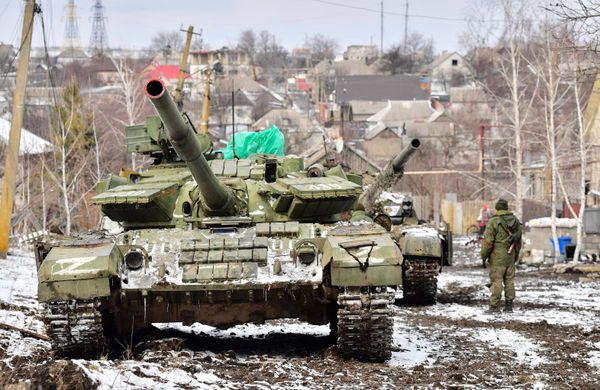 Войска ДНР взяли под контроль Волноваху Войска ДНР взяли под контроль Волноваху