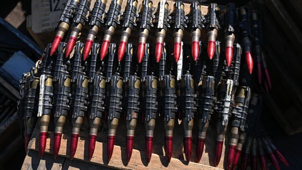 Российские военнослужащие взяли под контроль базу ВМС Украины в Бердянске