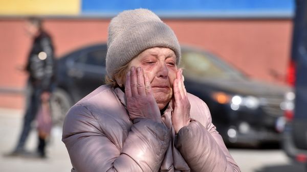 пункт временного размещения в Володарском беженцы жители Мариуполь Украина