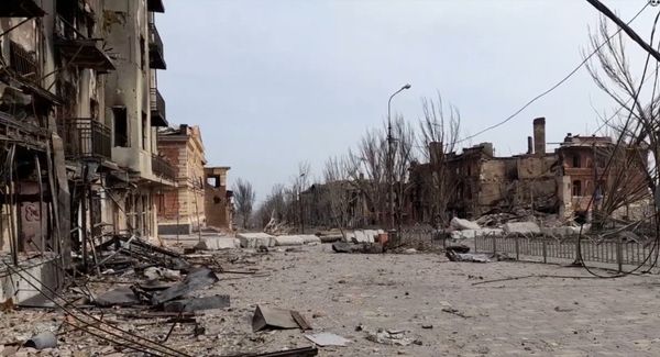 Мариуполь  разрушенные дома обстрел ВСУ