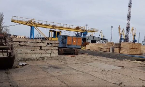 Мариуполь порт НА ДНР народная милиция Мариуполь порт НА ДНР народная милиция