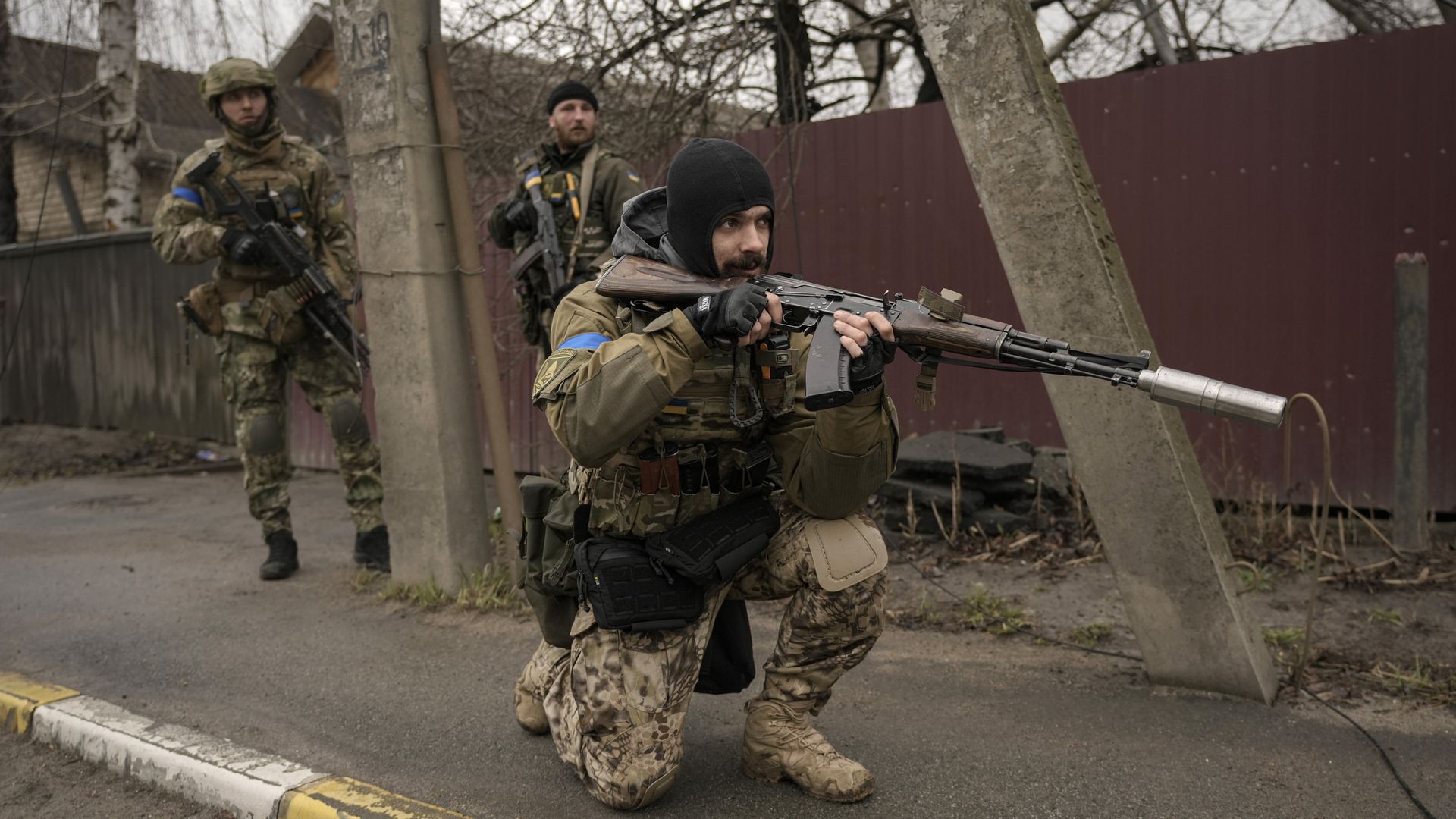 ВСУ жители Пригород КИева Буча оружие военнослужащие Украина - РИА Новости, 1920, 17.09.2022