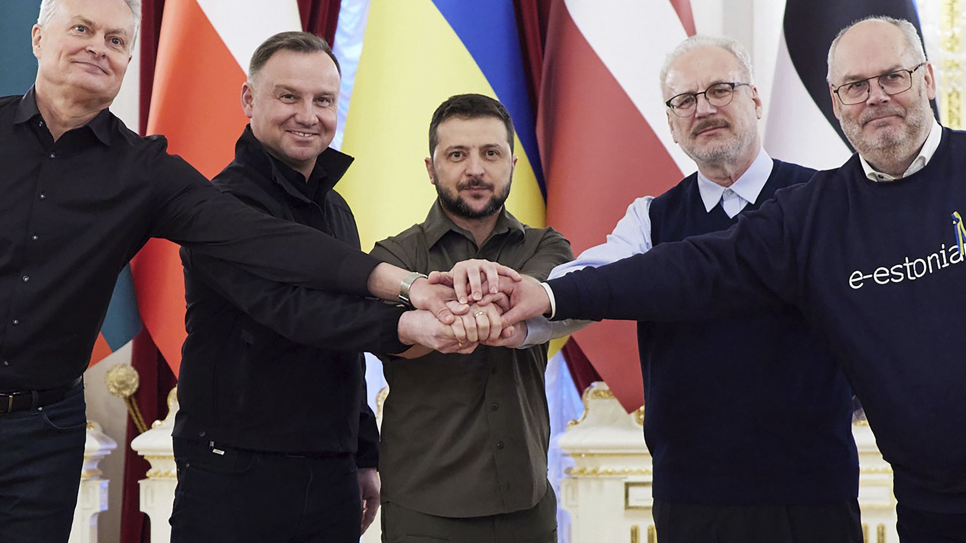 президент Литвы Гитанас Науседа, президент Польши Анджей Дуда, президент Украины Владимир Зеленский, президент Латвии Эгилс Левитс и президент Эстонии Алар Карис во время встречи в Киеве, Украина - РИА Новости, 1920, 14.04.2022