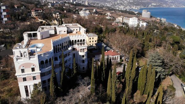 В Крыму могут национализировать имущество президента Украины В. Зеленского