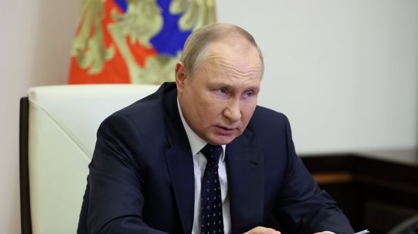 Президент РФ В. Путин провел заседание Совбеза РФ