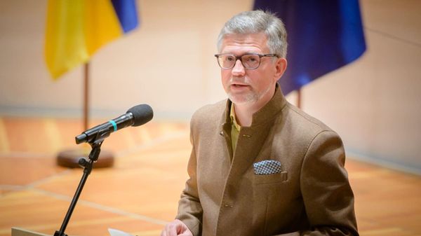 Андрей Мельник