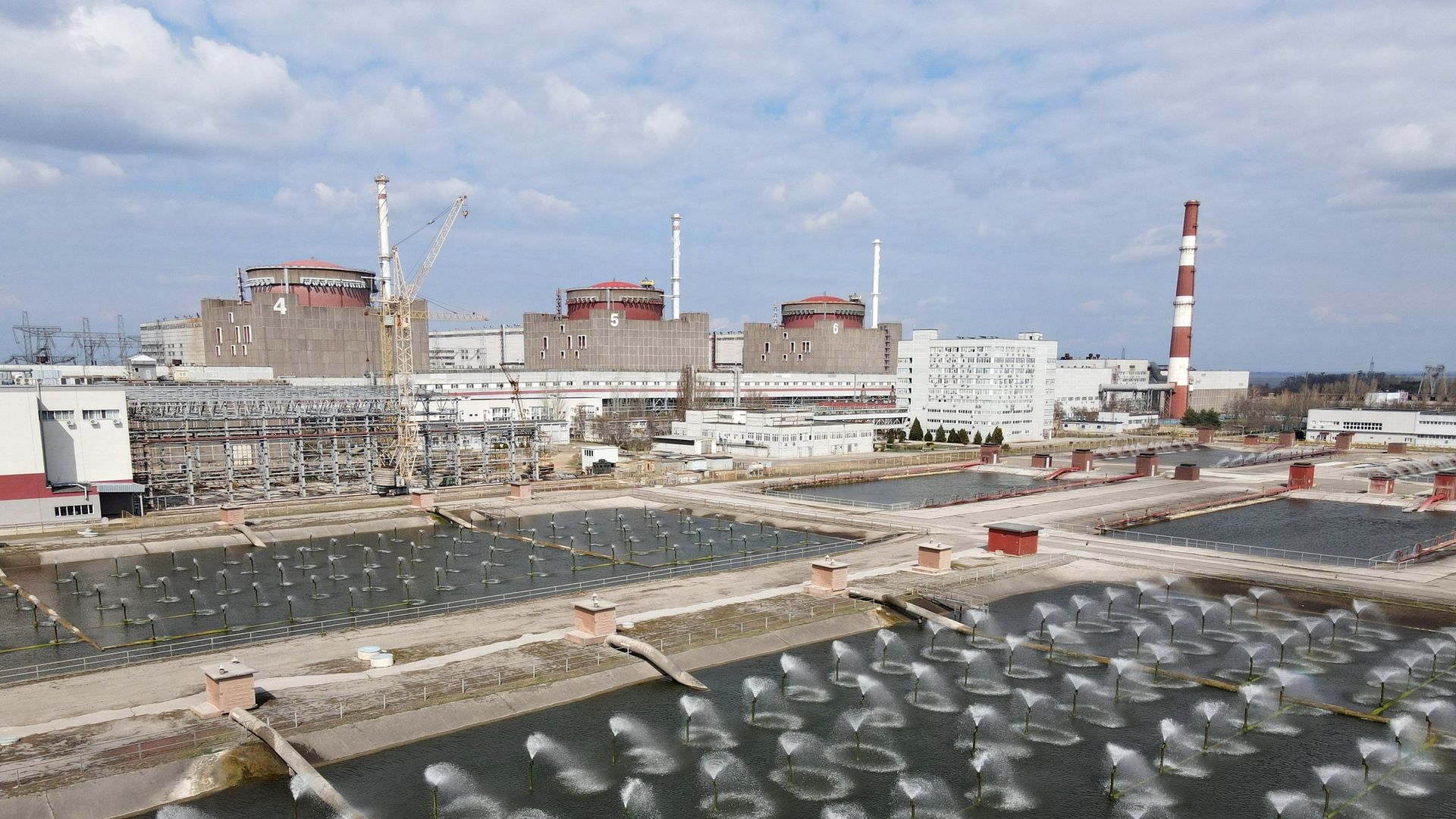 Новая смена украинских атомщиков приступила к работе на Запорожской АЭС - РИА Новости, 1920, 12.08.2022