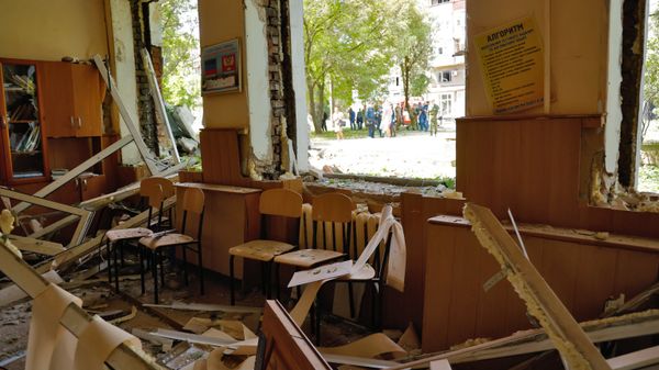 Украинские военные обстреляли центр Донецка