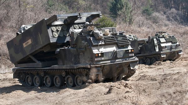 M270 MLRS РСЗО 