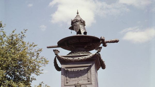 Памятник Петру I под Полтавой